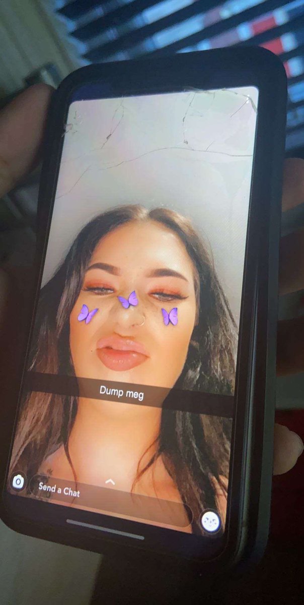 rcochrane_'s tweet photo. How trashy can some girls be seriously https://t.co/ky31VDX6h6