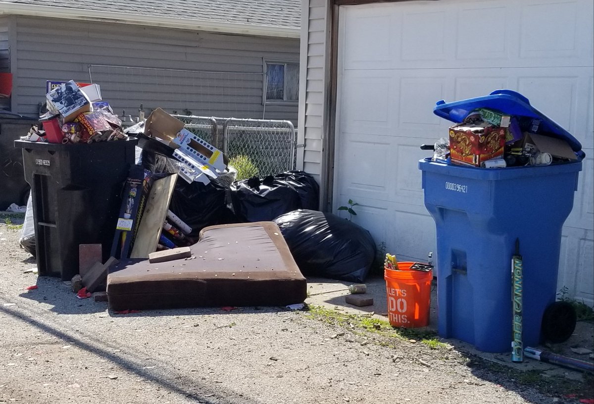 RNMPHJD's tweet image. @ChicagoProblems