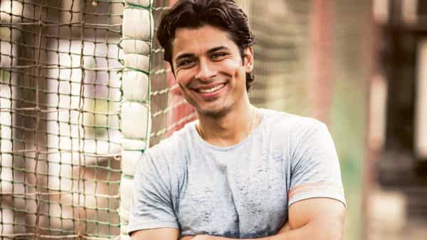 weightlossasset's tweet photo. The fitness mantra of Sohrab Khushrushahi - Livemint https://t.co/GguIdgdKez #SohrabKhushrushahi #Fitness #Sohfit https://t.co/nchLvnGoh1