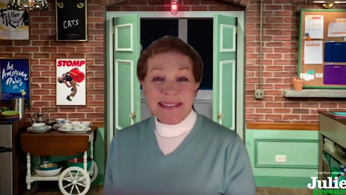 Everyone wants to laugh! Watch Episode 9 of <a href="/netflix/">Netflix</a>’s Julie's Greenroom: ‘Send in the WOW’ for some hilarious tricks on how to bring out your inner jester. Maybe start with a little face paint? Click here jimhensonsfamilyhub.com/julies-greenro… for inspiration &amp; share using #JuliesGreenroom.