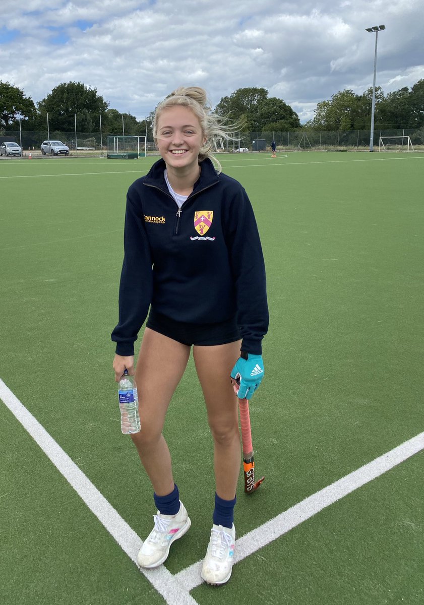EscottJamie's tweet photo. That’s a happy face and why not, fourth week of coaching by the brilliant PerfX Hockey team. #PerfX , #Cannockhc https://t.co/eNhodo9kHr