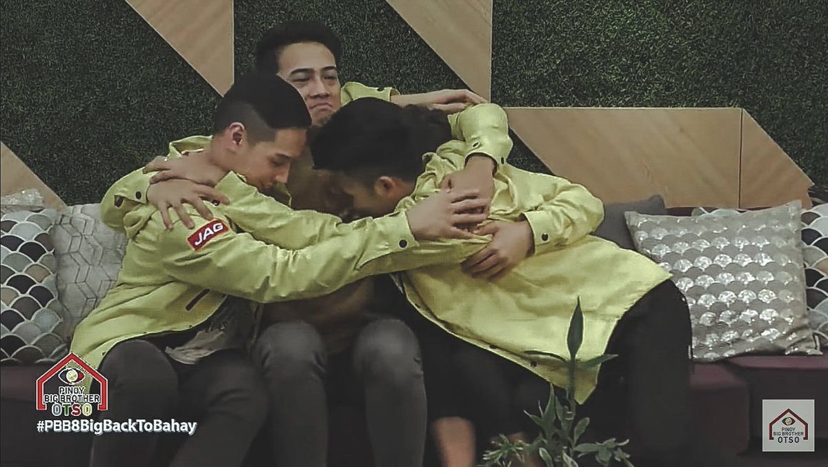 giananas_'s tweet photo. My forever ultimate big4, my champions, my team LEAD/WAKA. Happy anniversary sa inyong apat.✨

@_kiatakahashi 
@iamargelsaycon 
@AkiePoblete2 
@wealandferrer_ https://t.co/sN90caKAyT
