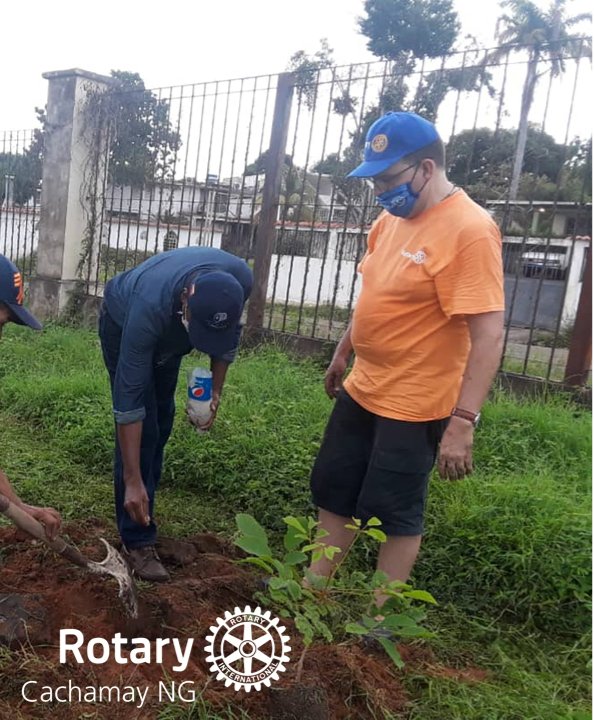 RotaryCachamay's tweet photo. Twitter

Sabías que Rotary Internacional, integró Apoyo al Ambiente como nueva área de interés
Te invitamos a visitar nuestro Instagram y Facebook @rotarycachamay para ampliar esta gran noticia https://t.co/pstbRLaxhj
