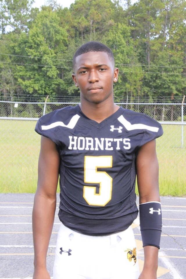 I am very saddened to hear of the loss of former players and Hornet alumnus, Dee Turner (Class of 2015) and Jeffrey Franklin (Class of 2020). Please be in prayer for their families.