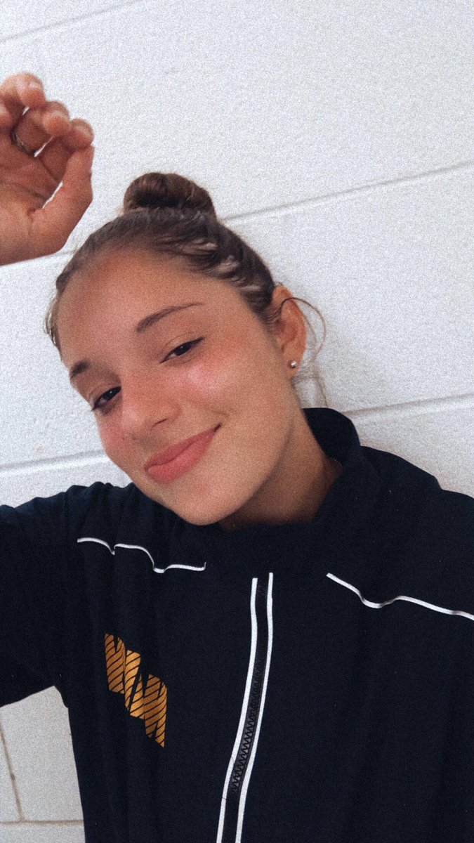 putyourhansen's tweet photo. lil life update 😌⚓️ https://t.co/WhU3WKw9en