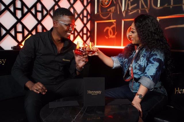 TheeMbaliNkosi's tweet photo. Thank you for joining us on the first episode #mojaauxsessions on @channelotv 🙌🏽 Catch me next week Sunday from 2-6pm 💃🏽
_________________________________
@MojaCafe @VertexEvents @BarmanJoe #ThisIsHome #HennessySA @HennessySA https://t.co/qVG8oBoMft