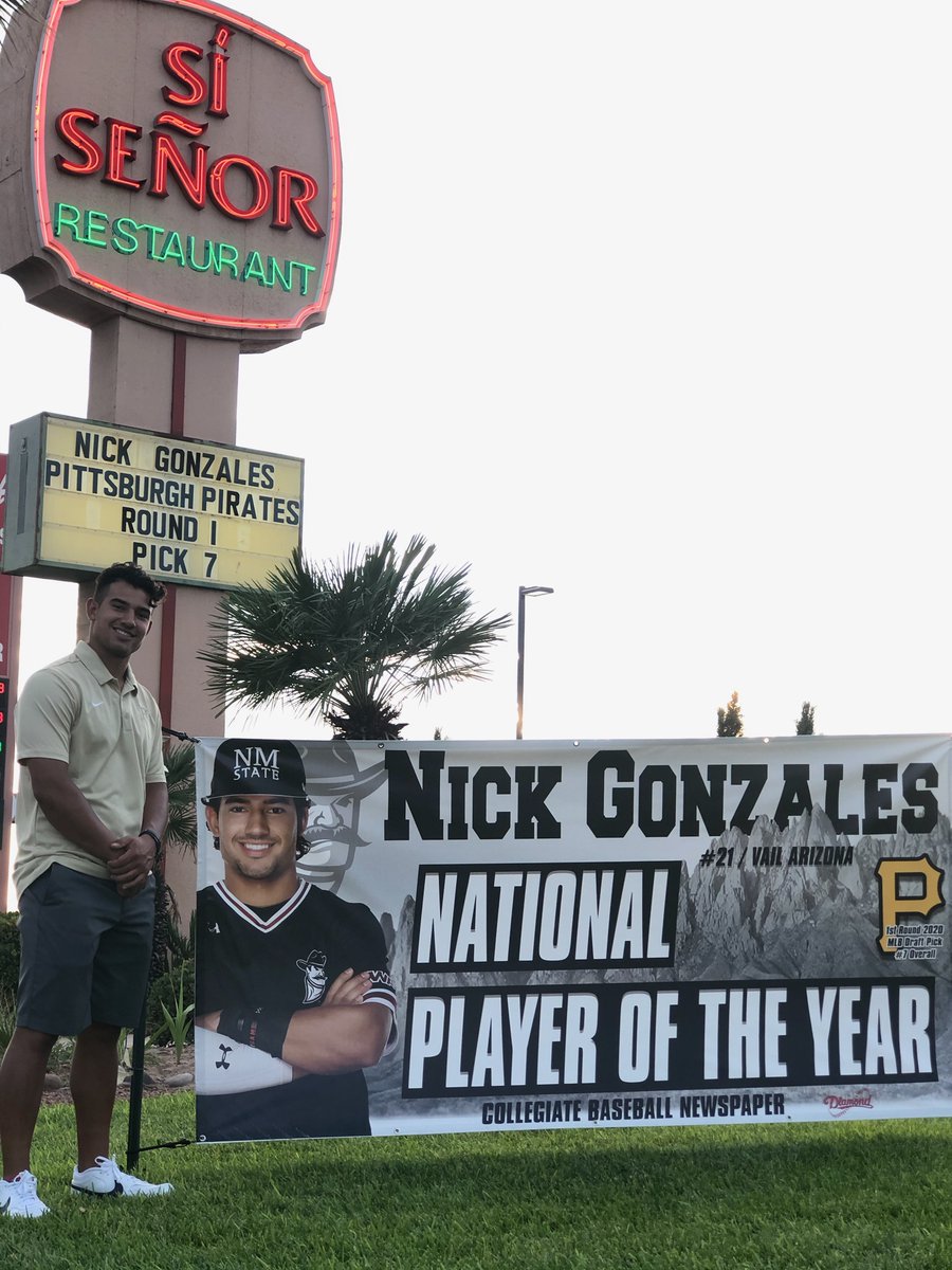 Thank you to Si Señor for having me and having the best Mexican Food in Las Cruces! <a href="/gabe_castillo15/">Gabe Castillo</a>