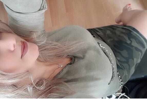 zlemasi7's tweet photo. bugece benimle yaramazlık yapacak tek bayanlar varmi 😈😈 https://t.co/xrPpO7aL1d