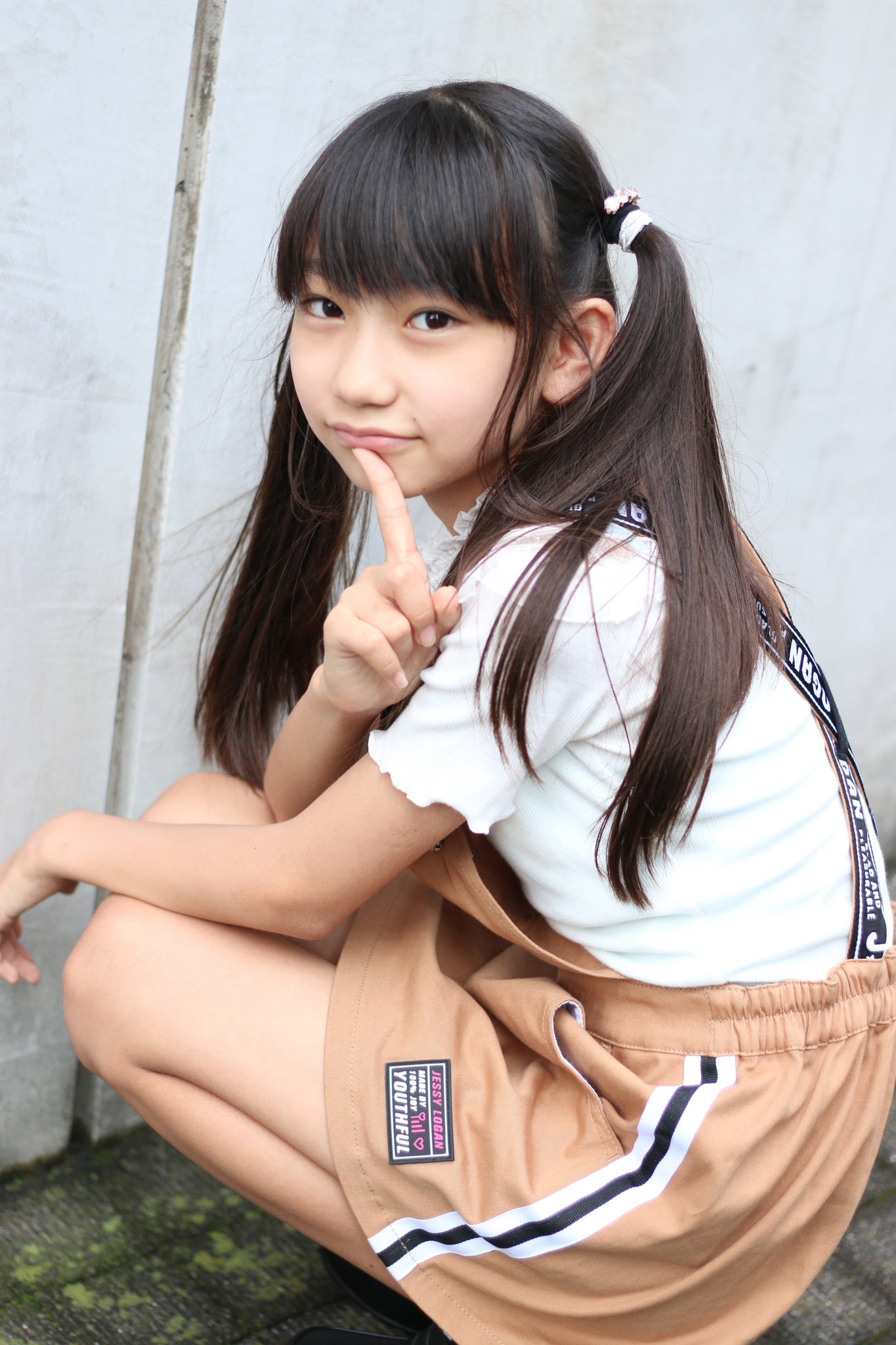 oolontea  / X