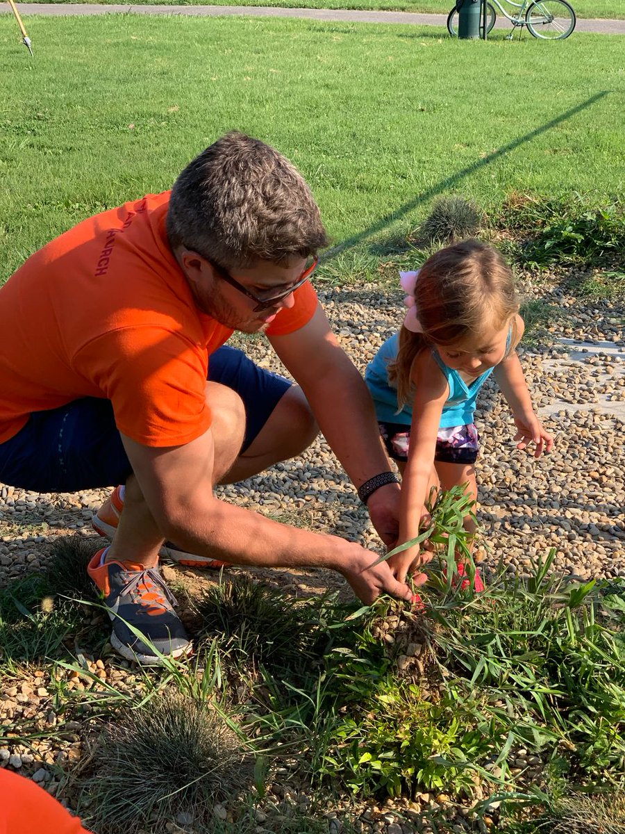 arrowheadmtown's tweet photo. We love serving our community and EVERYONE can help! On Saturday morning, July 25, we’re going to go into our towns and offering a helping hand on FOR Day 2020. Browse our projects and sign up today! https://t.co/zW84UgckE0 https://t.co/ckHCaqMEl7