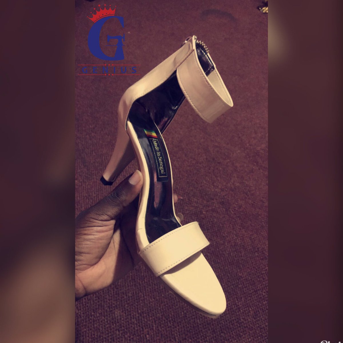 Genius_sen's tweet photo. .
La qualité notre sacerdoce !
Chaussure confortable et classe !
——————————————
#modèle ViVi 
Tel : +221 77 044 65 66 (wtsp)
——————————————
#madeinsenegal #dakar2020 #senegalese #shoes #shoestyle #shoeswomen https://t.co/iUuiCHAhWE