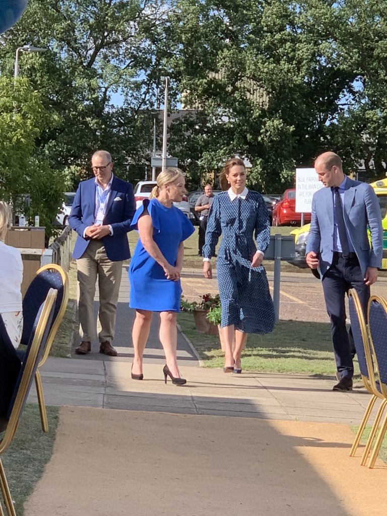 𝙻𝚊𝚞𝚛𝚊 𝚂𝚔𝚊𝚒𝚏𝚎-𝙺𝚗𝚒𝚐𝚑𝚝 💙 tweet media