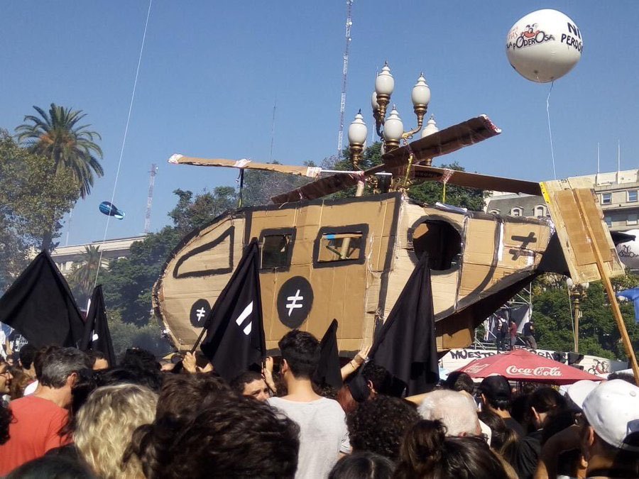 Dice el gobierno que el comunicado en el que exigimos justicia es “canallesco” y que debieramos ser una oposición como fueron ellos