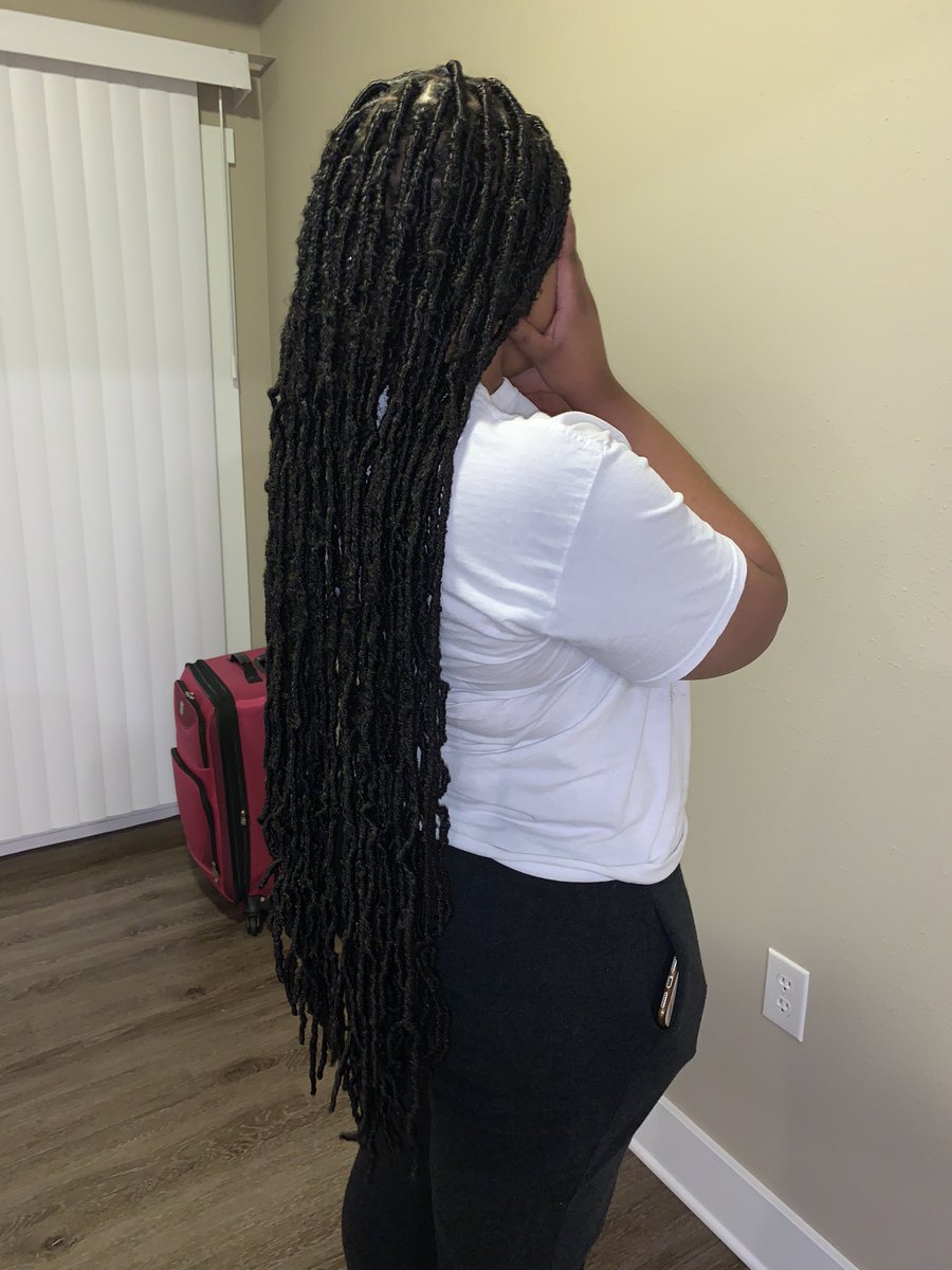 new business alert 😬 I’m a new stylist in the Indianapolis/Avon area specializing in soft locs. A simple rt can provide new clientele for me. Come get Loc’d By Gigi 👑🤪 follow my IG: locdby.gigi