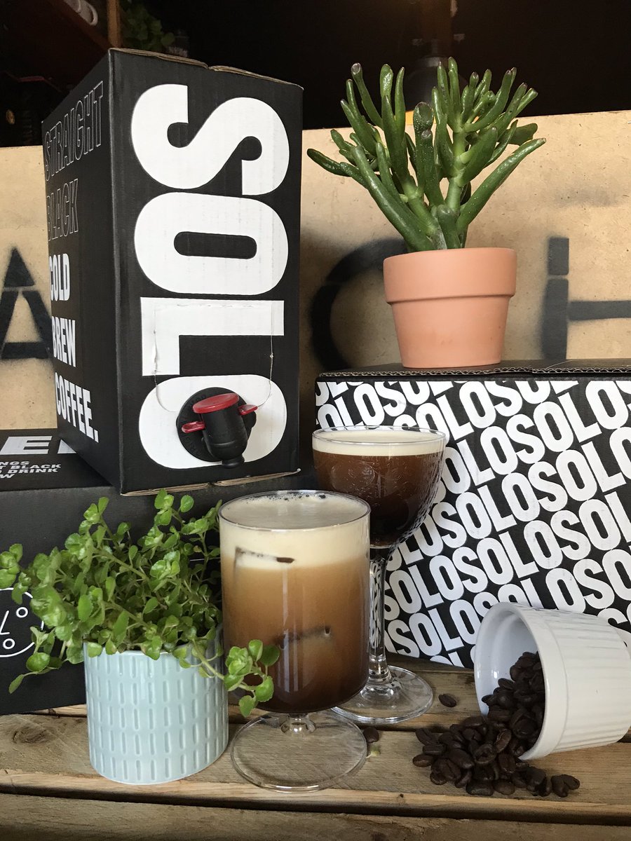 Shout out to <a href="/solocoffeeuk/">SOLO COFFEE</a> going  above and beyond to keep the #espressomartini flowing this weekend. Thanks 🙏 
Great product, super smooth and makes a banging nitro espresso martini!
#nitroespressomartini #espresso #nitro #nitrocoldbrew #batchhatch #batch #batchcocktailbar