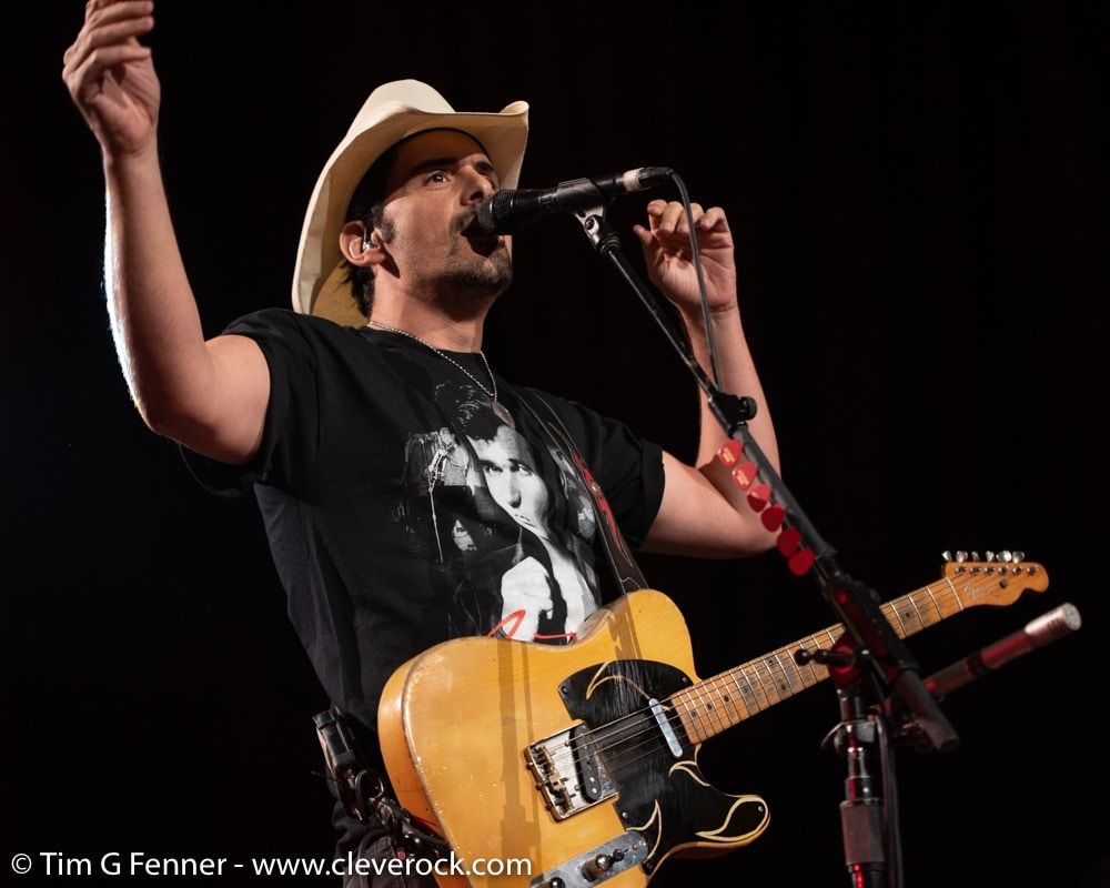 cleverock's tweet photo. Two years ago #OTD @BradPaisley performed at @BlossomMusicCtr. Come back, Summer concerts! We miss you.
Full Brad gallery: https://t.co/50W9qFIKTB
photos by Tim G Fenner for @cleverock. @livenationcle #bradpaisley #concertphoto #cleverock https://t.co/ujjSFHNLqv