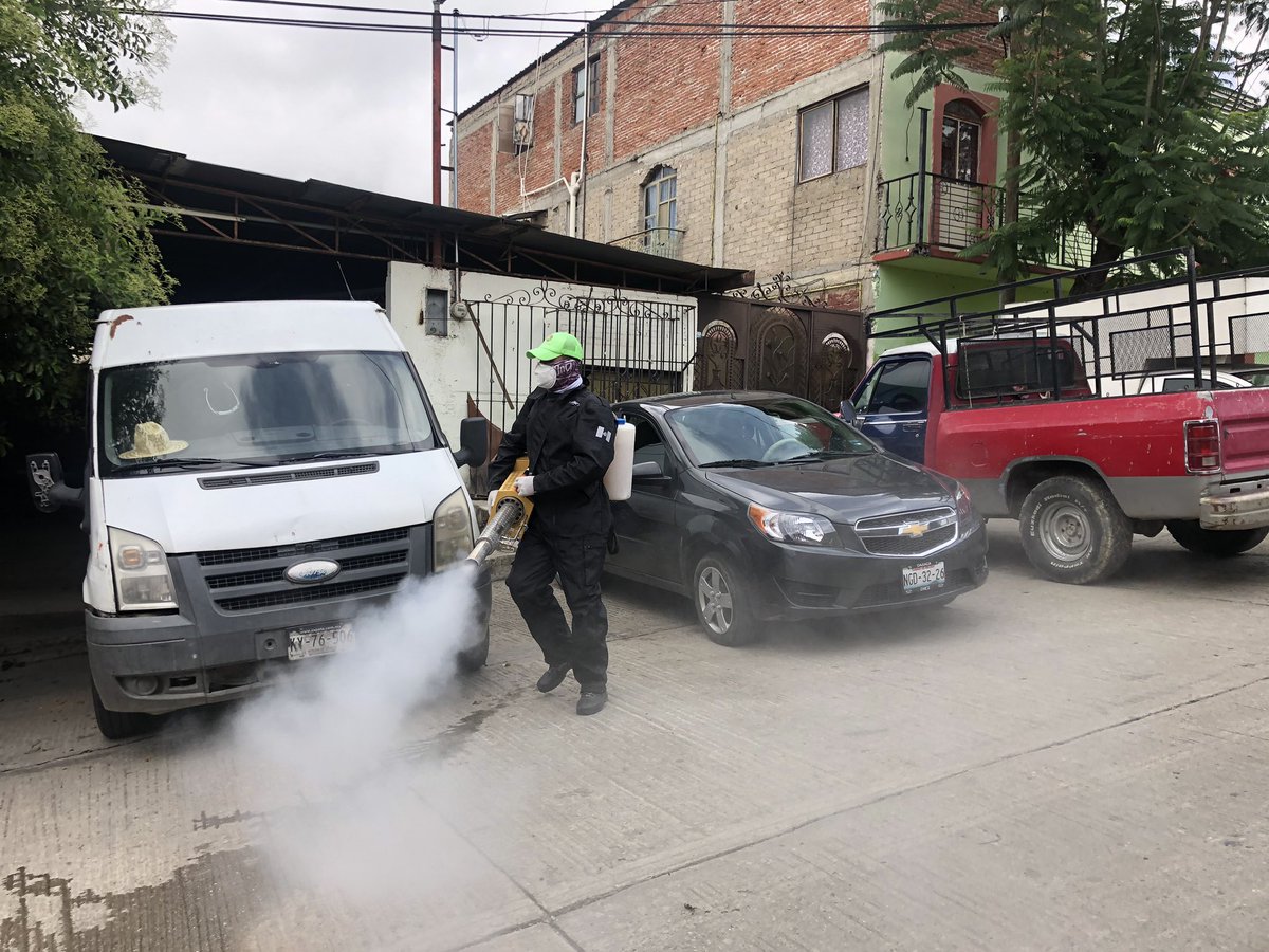 AlfonsoAngelVa2's tweet photo. A través de Protección civil municipal, la regiduria de salud y ecología, continuamos con la sanitización de la agencia de la experimental, que permitirá mitigar la propagación del #Covid_19. https://t.co/g7EFLmYTkd