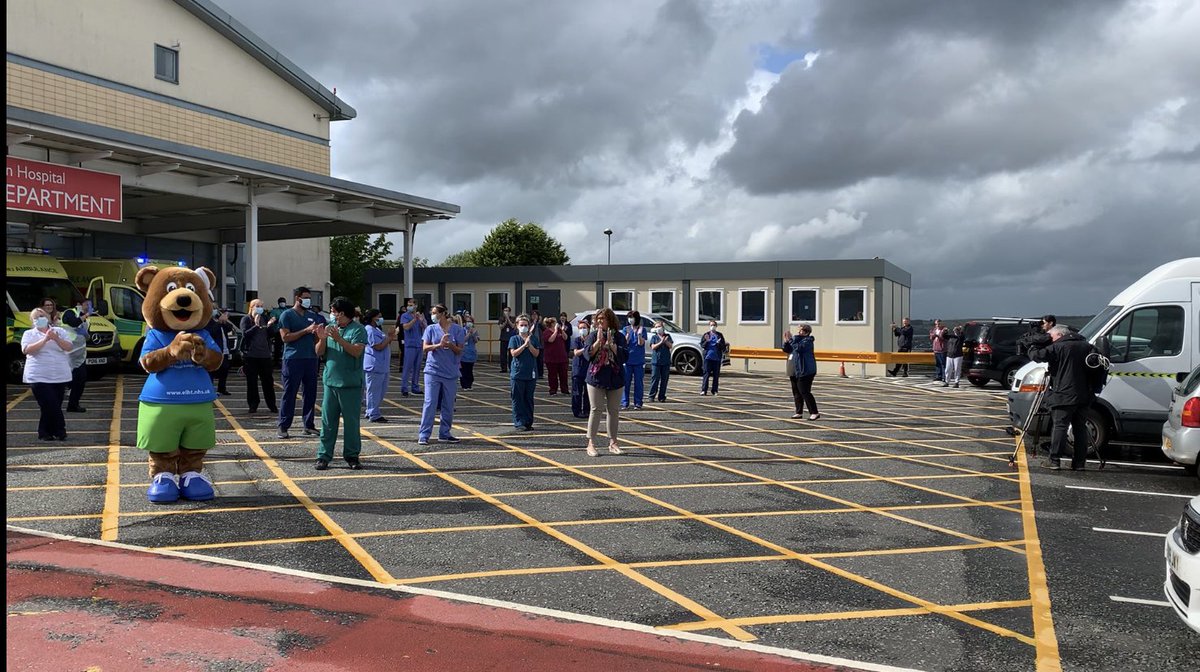 #HappyBirthdayNHS 🎂 and thank you to everyone who has supported us during the pandemic. Our #ThankYouTogether clap was broadcast today by <a href="/BBCLancashire/">BBC Lancashire</a> and <a href="/BBCNWT/">BBC North West</a> helping us to show our appreciation across Lancashire 👏🏻