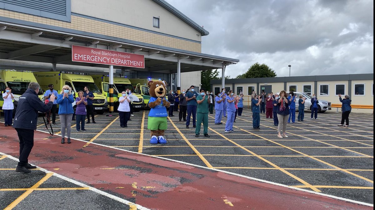 ELHT_NHS's tweet photo. #HappyBirthdayNHS 🎂 and thank you to everyone who has supported us during the pandemic. Our #ThankYouTogether clap was broadcast today by @BBCLancashire and @BBCNWT helping us to show our appreciation across Lancashire 👏🏻 https://t.co/hqKETIOZ4e