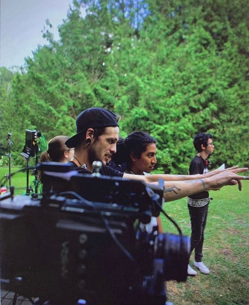 TOFilmSchool's tweet photo. #Film production graduate Jeffrey Care on set and #cinematographer of #shortfilm “CODA”. 🎥🎬⁣⁣
⁣⁣
Photo via: Aryan Mojiri ⁣
⁣
#TorontoFilmSchool #TFSForward #TFSFilmProduction https://t.co/zyj9N2W1r7
