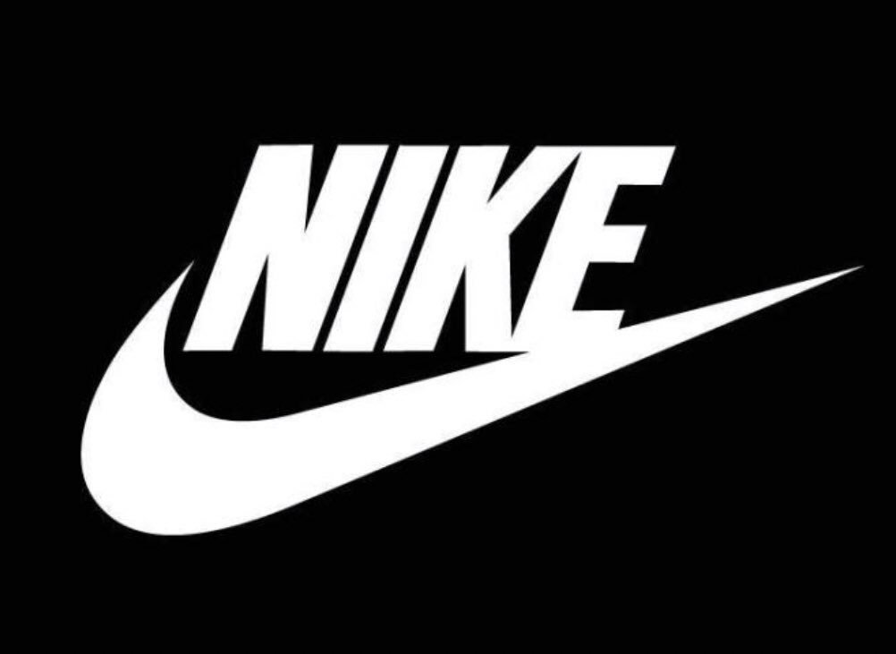 Los findes con el crack de  @BelfortMT estamos analizando una empresa a fondo para dar nuestra opinion sobre si comprar acciones o no. Este finde? Nike. Abro hilo(1/n).