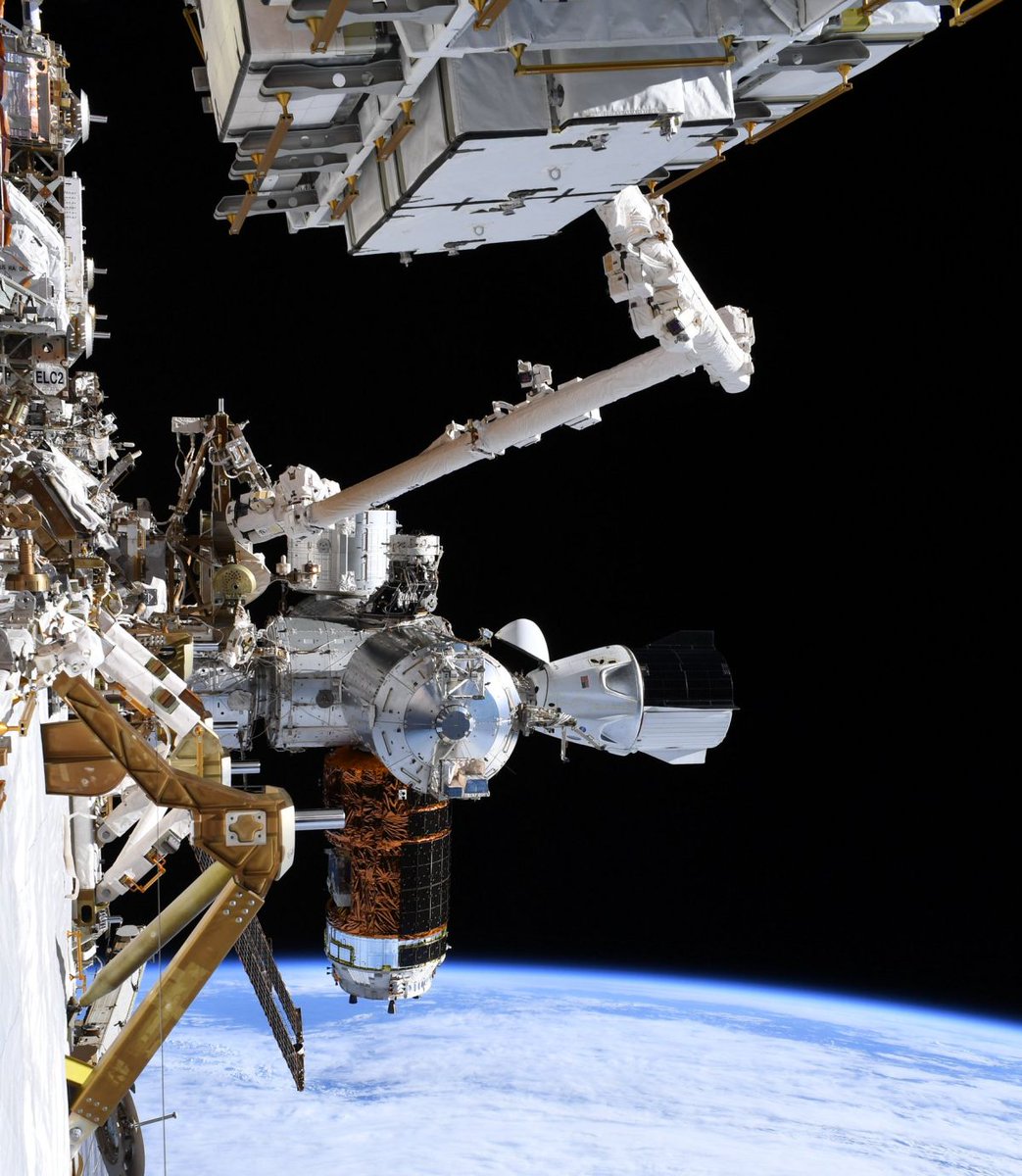 Shuttle Endeavour hanging out at the ISS during her STS-134 mission at the same port (plus IDA) where Dragon Endeavour is currently hanging out.

#ShuttleSunday
