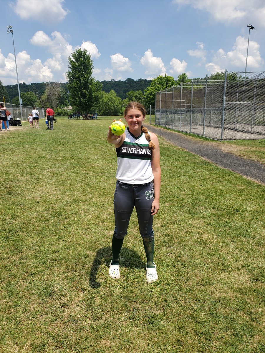 2 run walk off BOMB 💣  in extra innings by Scout gives 13U-JP the 5-4 win. Running their record to 5-0 @ IA/IL state tournament. Keep it going!