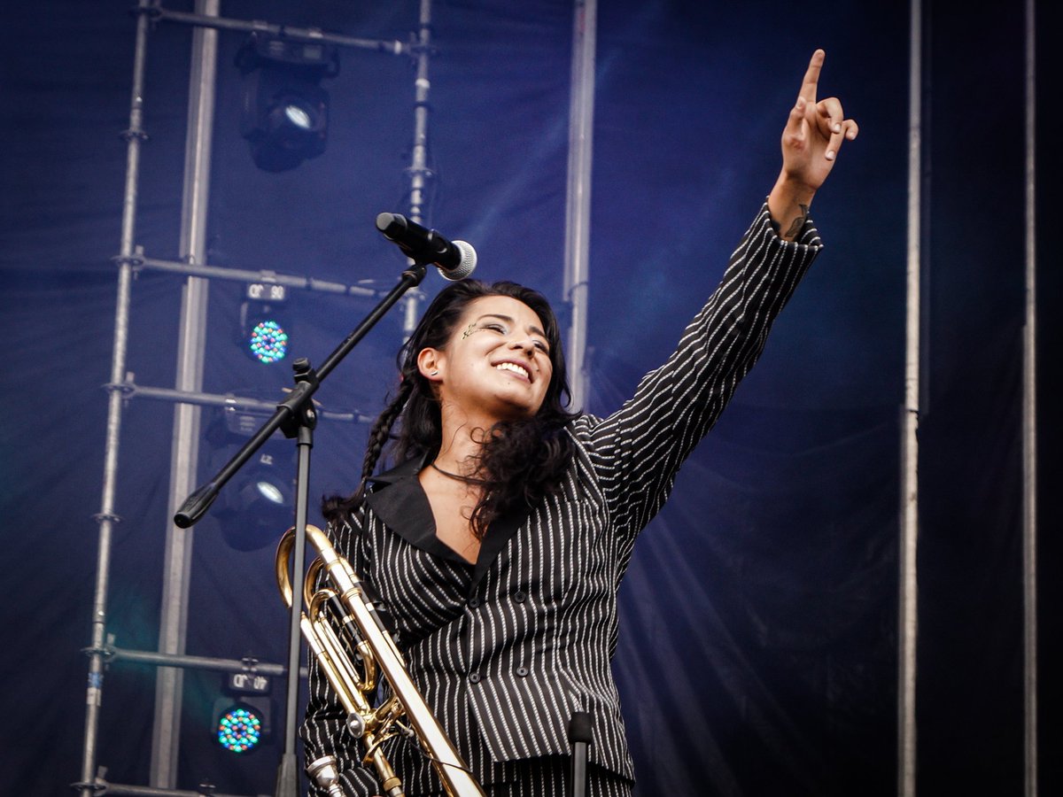 La_Locutografa's tweet photo. Aqui les dejo algunas de las fotos que le tomé a @theklaxonmusica en @rockalparquefes
#rockalparqueimparable #5Julio #music  #rockerosiguerockero #orgulloestridente #ska https://t.co/aFYV6to9G5