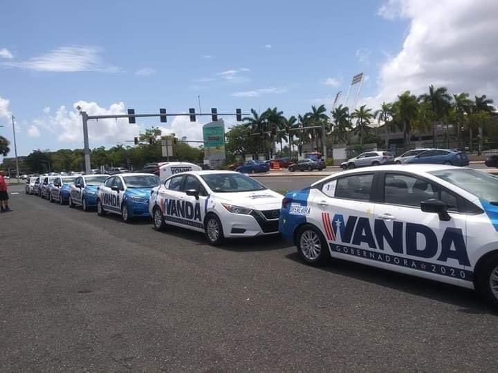 joancrow7's tweet photo. Y esta maldita hijadelagranputada? 🤬 q muestren evidencia de donde sacaron los chavos para esto https://t.co/rQFWgon84X