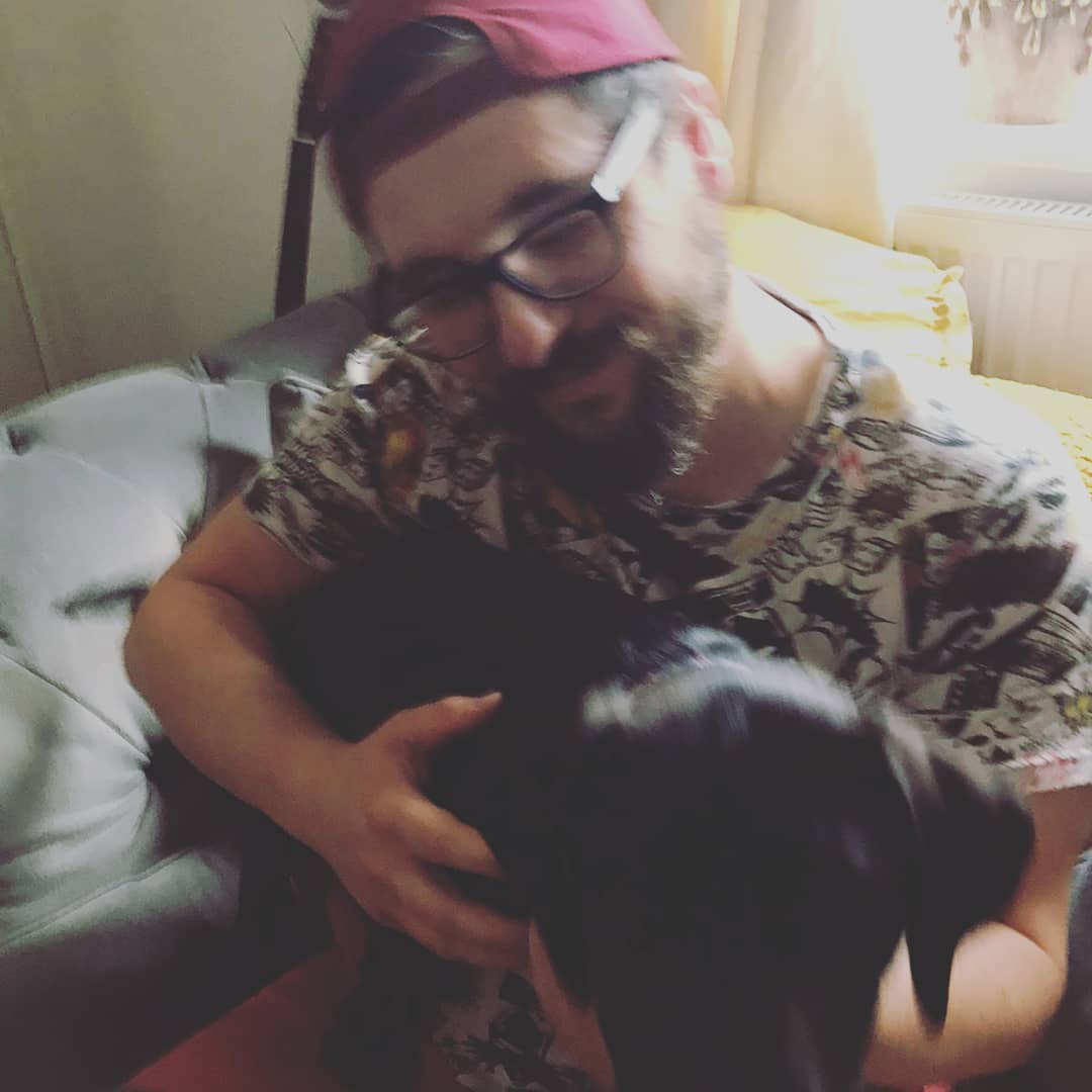 anthonybinding's tweet photo. Doggo love 😍 https://t.co/SobATh6ZgU