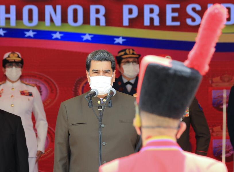 mindeporte_ve's tweet photo. #AsíLoDijo el Pdte.@NicolasMaduro: El Socialismo Bolivariano es el único modelo capaz de brindar felicidad social al pueblo venezolano. Hace realidad el autogobierno del Poder Popular, atendiendo y resolviendo todos los problemas desde las bases. #209AñosDeIndependencia https://t.co/uTobhmXQdf