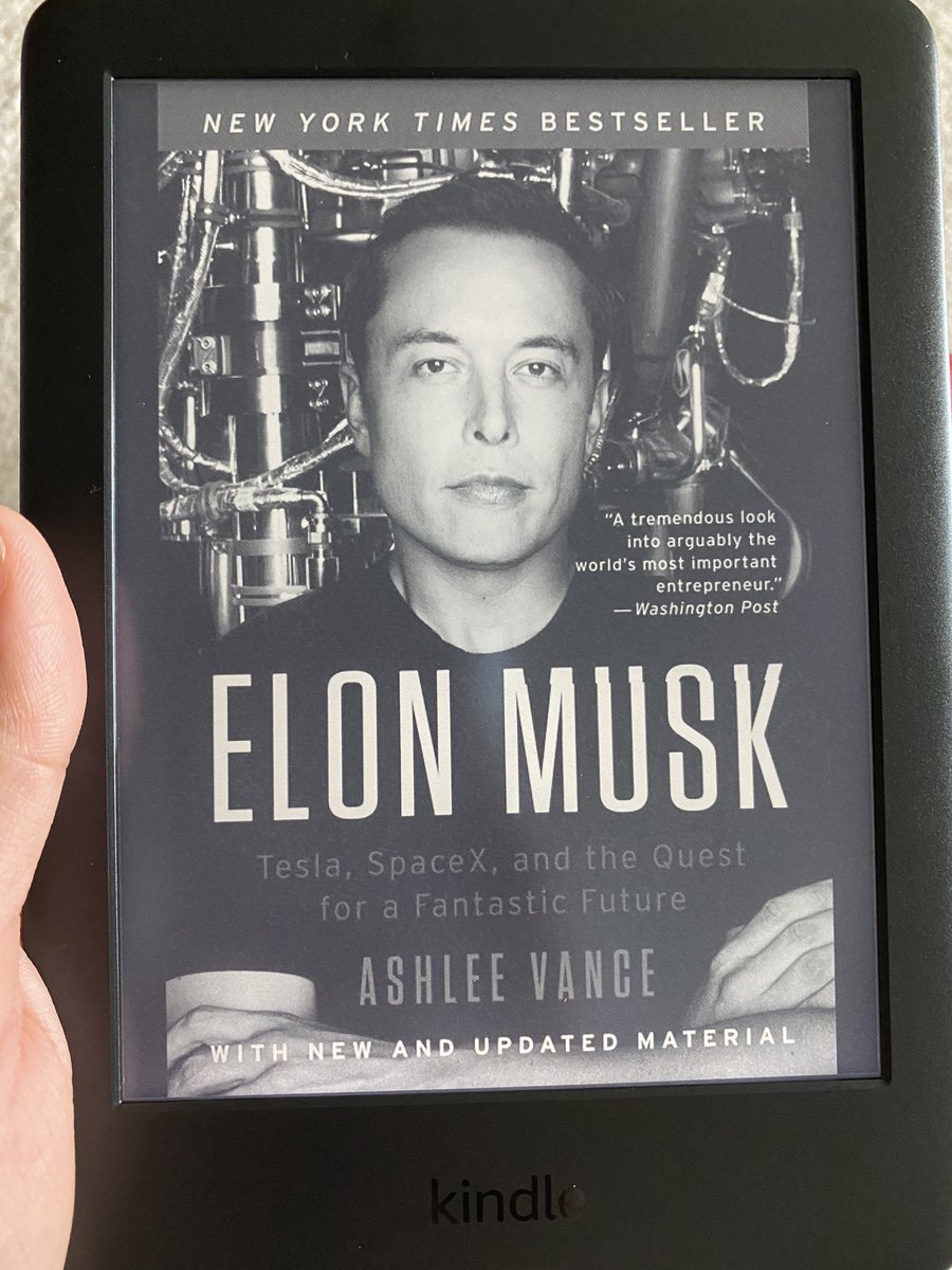 ash_starlit's tweet photo. In retrospection, I had never thought I would purchase Kindle! Well, I did! And, this is my first book purchase! Very excited! https://t.co/CzvhLfgpWt