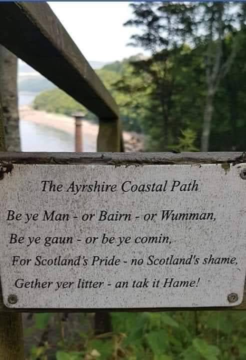 BlairvadachOEC's tweet photo. A meaningful little Scots poem found on the #AyrshireCoastalPath 

#LiteracyForAll #ScotsPoem #OudoorAccessCode 
@litforalllb @GlasgowLOL @OATScot @CameronMcNeish https://t.co/vwRDpAcLMo