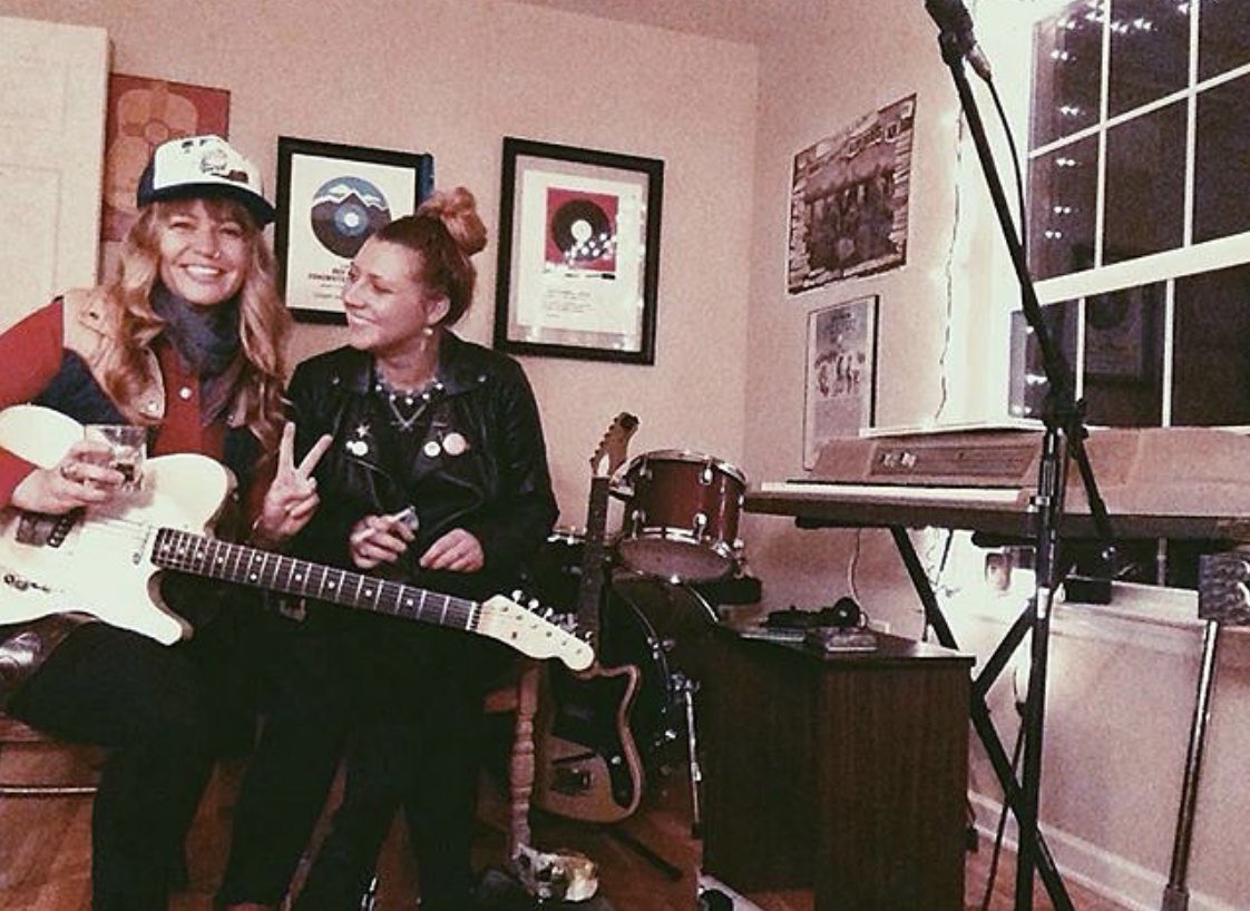VANDARIEN's tweet photo. Brandy fucking Zdan Haynes.
what can i say, these past five years have been very special. you bring magic to all that you do & i’m glad to have been there to witness some of those incredible moments. happy birthday Zdanatron.
love you mucho.✨💛⚡️
@brandyzdan #myfavoritecanadian https://t.co/BaghPC6DR3