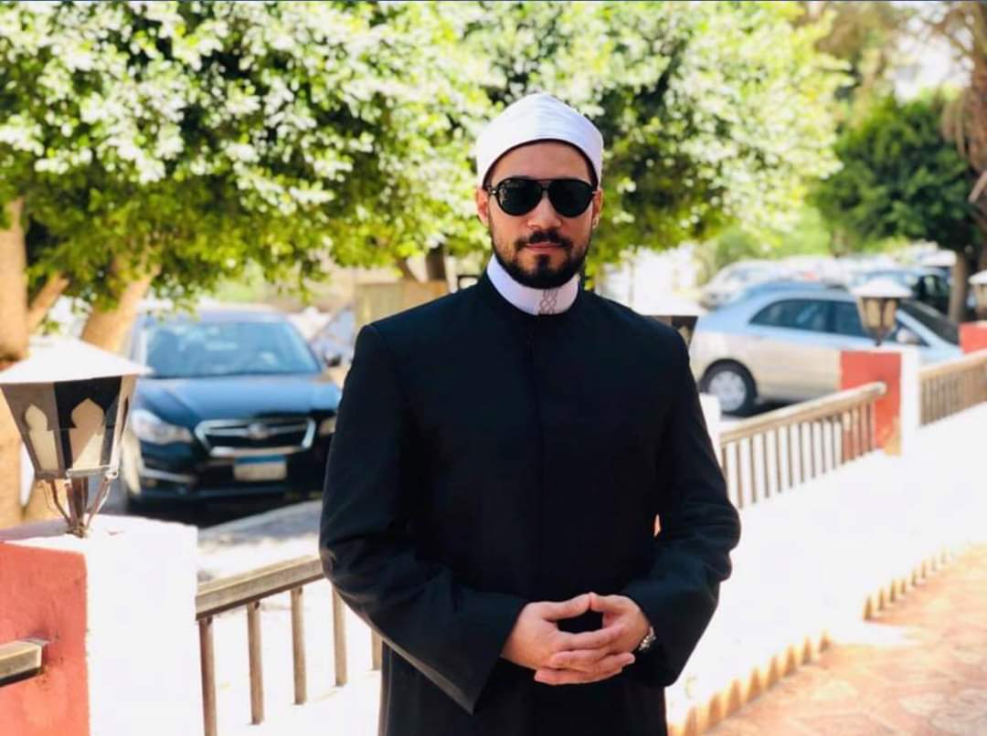 Diyzzel's tweet photo. كل الدعم لشخصيه التي تحاول باقصي جهد ان تقف امان الباطل وتنصر الحق ❤️
#ادعم_عبد_الل��_رشدي https://t.co/9A9ELS9nuh