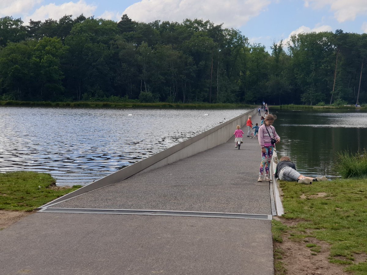 Net nog eens een prachtige fietstocht gedaan. 131km genieten. De Limburg is toch echt niet alleen de vriendelijkste, maar ook de mooiste provincie van ons Gewest 🥰