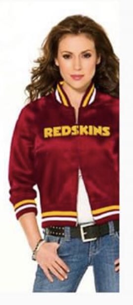 CherBerry0825's tweet photo. @Alyssa_Milano @GiiiSports @TouchByAM Interesting that you were ok taking the $$ from wearing Redskins apparel, but now it’s a problem.... https://t.co/LoDeTZQgLi