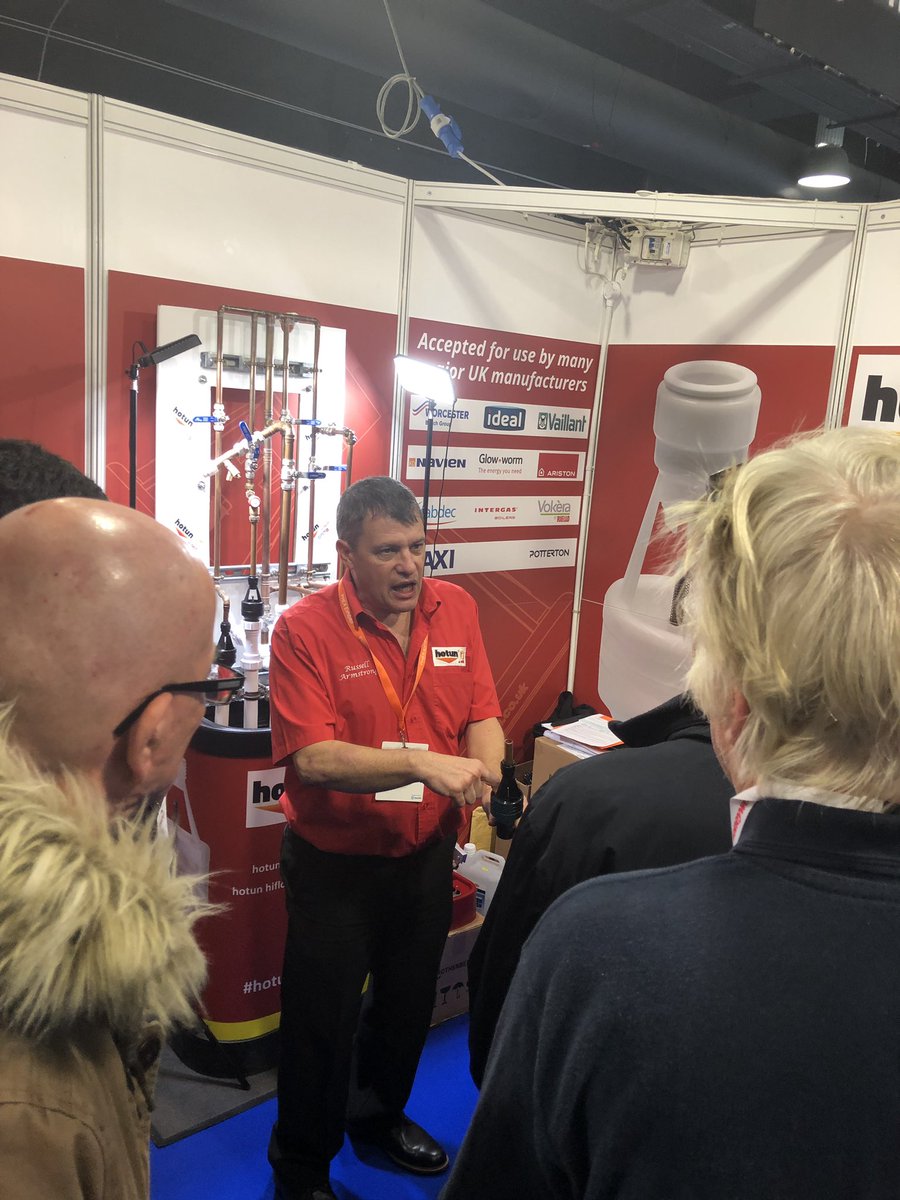 From disruptive innovation to having multimillion£ companies coatailing off of that innovation
This is a David &amp; Goliath situation
1 man band plumber vs copycat
#hotun is still the only product that gives 100% visibility at point of diagnosis none of the copycats give you that