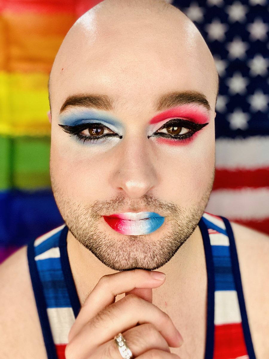 JarrodMUA's tweet image. I absolutely loved yesterdays look 🥳😍 #bombpop