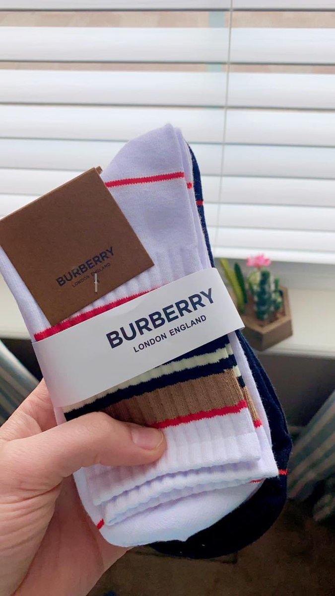 Has anyone else received socks from China that they did not order or is that just me? 🥴