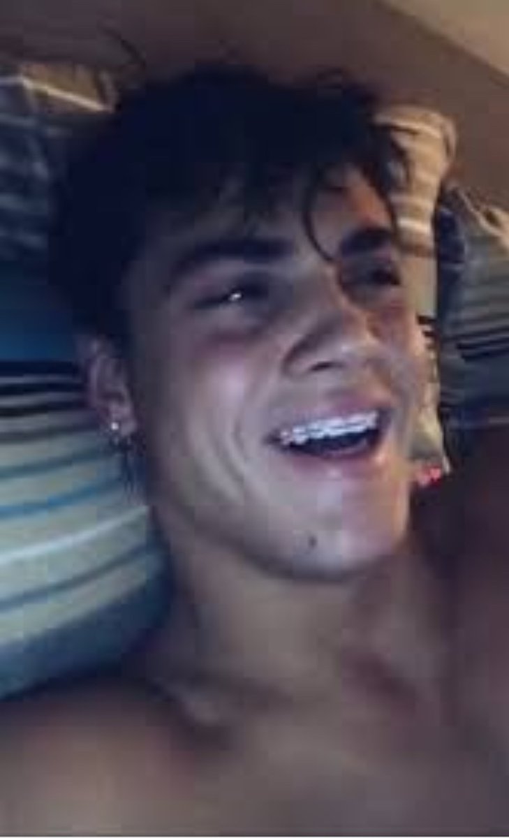 betch_k's tweet image. Is it weird that these are my favorite pictures of all time💀