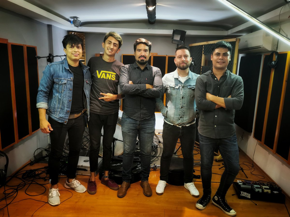 ThreeCircus's tweet photo. ¡Siempre nos la pasamos muy bien  cuando venimos a Gdl! https://t.co/cPW1zLlYJM