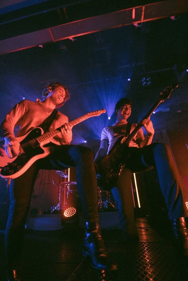 calum hood on stage: the quickest thread i’ve ever made