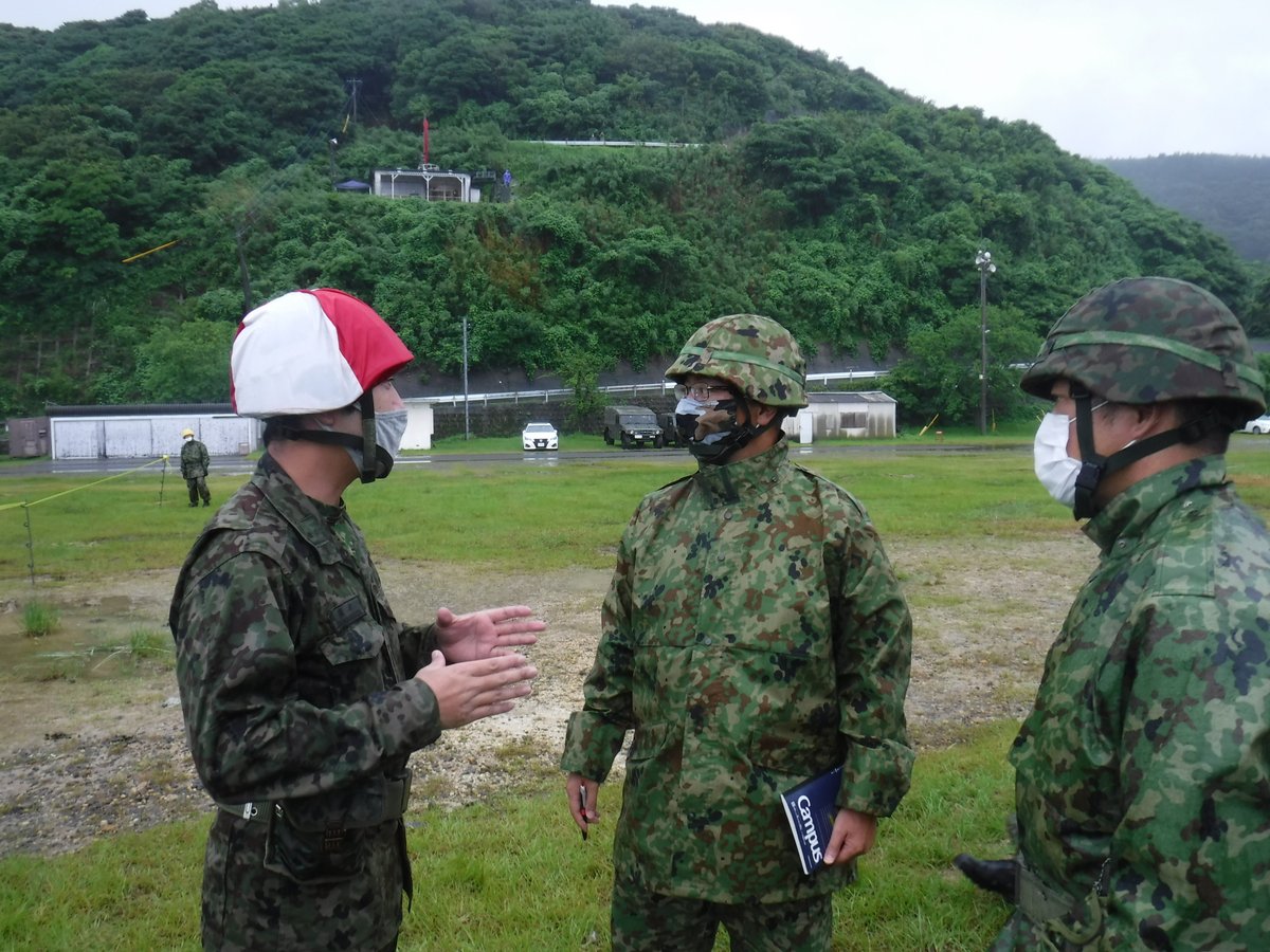 jgsdf_15b_pr's tweet photo. 第15旅団は令和2年6月11日（木）から14日（日）までの間、鹿児島県佐多射場において対舟艇射撃訓練及び小火器射撃訓練を行いました。 https://t.co/Y9jYvxOxr1