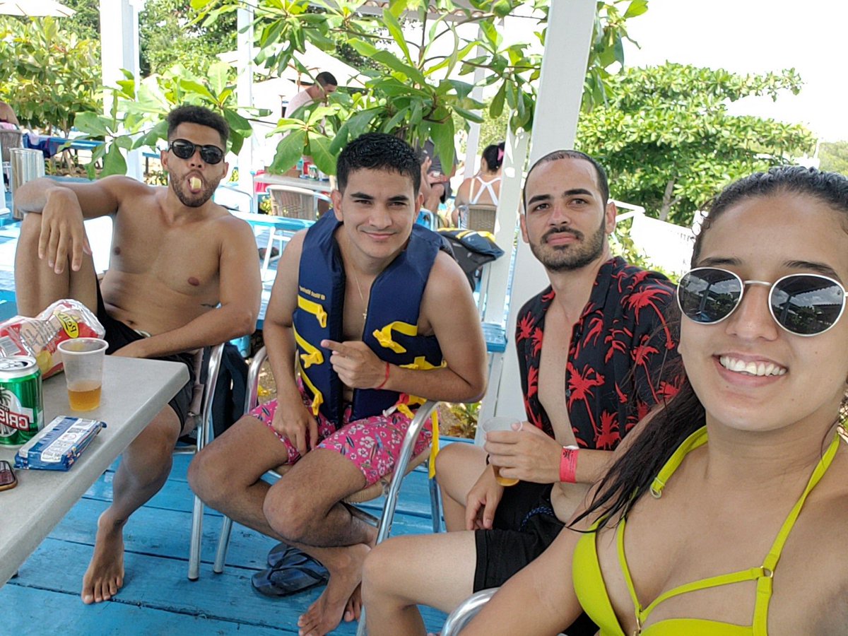 ShakyNavarro's tweet photo. #parquesito_acuático#
🏊🏻‍♀️🥳🐟 https://t.co/LidZqHW0tt