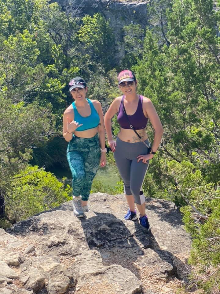 lesslygee_'s tweet photo. Spent my entire day hiking in this brutal heat but ended it in the river. #sundayfunday https://t.co/HeCsmbf6ru