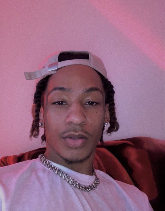 Watch UNA.'s leaked NSFW photo on TwXstars