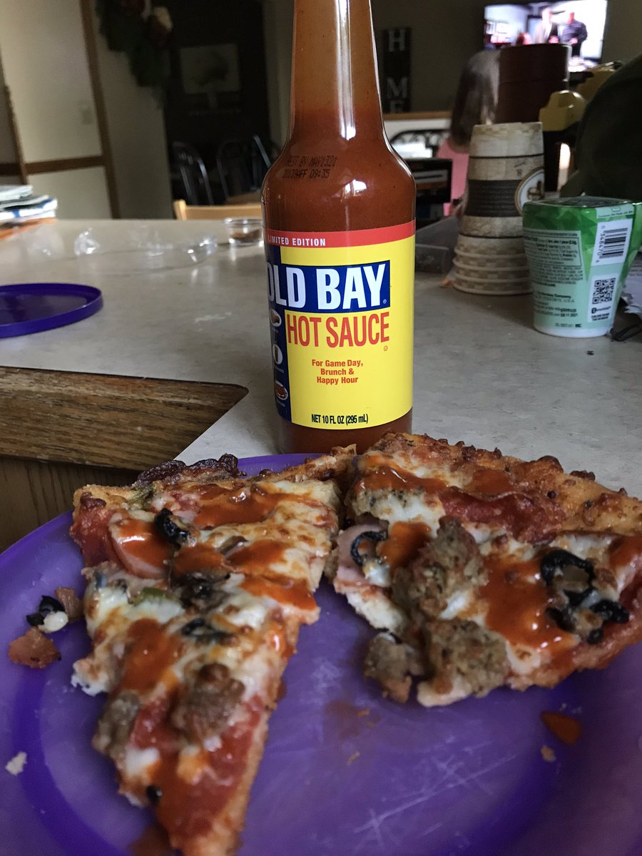 petebeerguy's tweet photo. @OLDBAYSeasoning The Hot Sauce is legit🔥🔥🔥 https://t.co/ZDpgiYi08e
