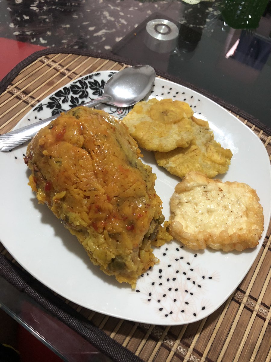 WalterLeoPe's tweet photo. Mamita querida #MeDisculpan 😋 https://t.co/dpnnPXXuM0