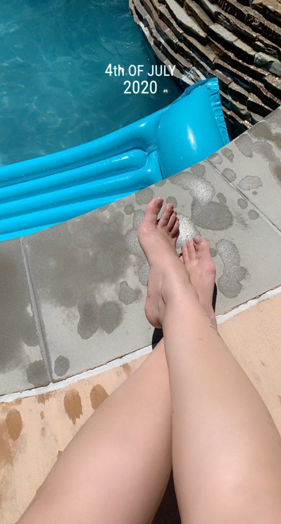 mixedtoes1's tweet photo. https://t.co/3hwUhvJnX9